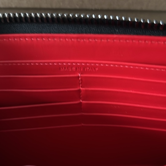 Christian Louboutin Panettone XL ❣️❣️black leather spiked wallet / clutch❣️EUC - Picture 9 of 11